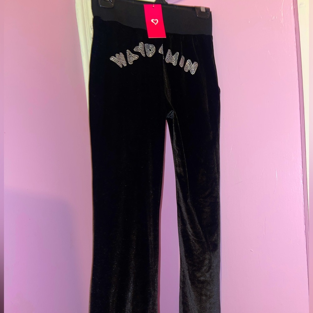 WAYDAMIN Jaylo black velour pants
